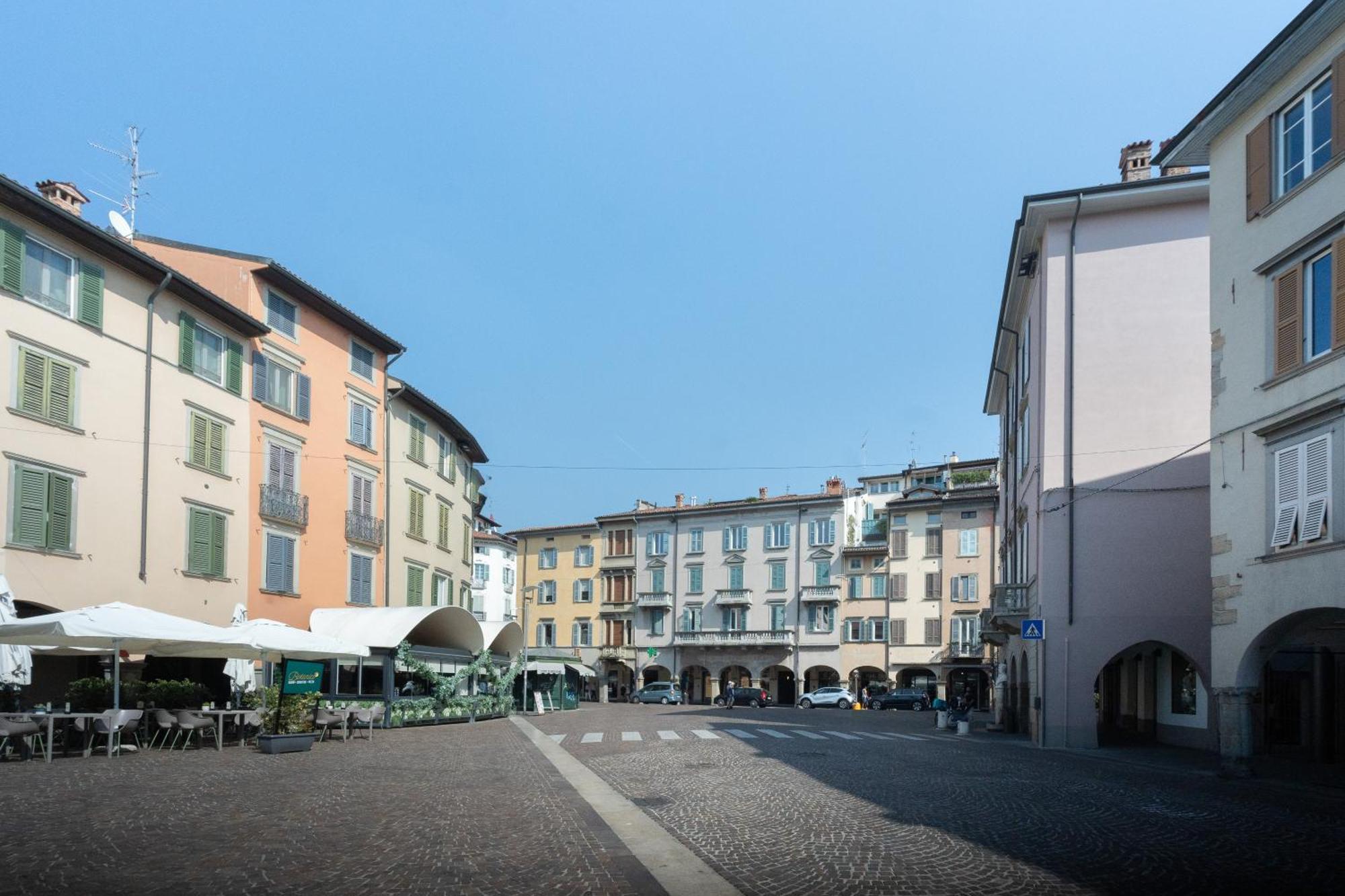 Al Donni Aircon City Center Bérgamo Exterior foto